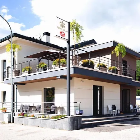 The Garden Bed & Breakfast