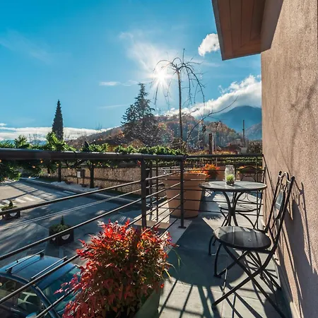 Bed & Breakfast The Garden 3*