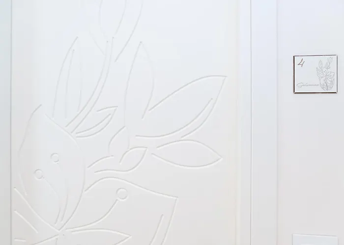 The Garden Bed & Breakfast Canistro