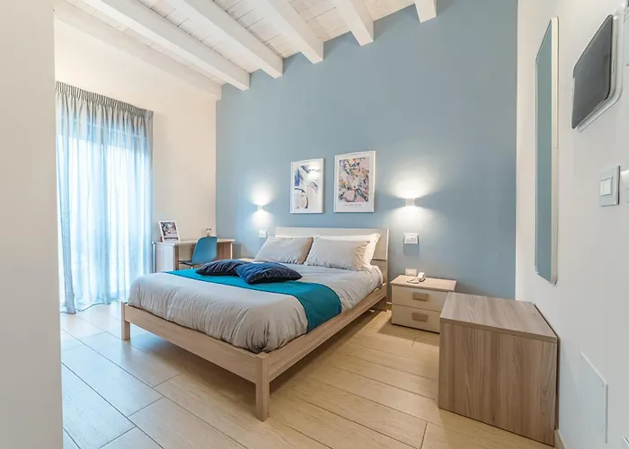 Bed & Breakfast The Garden Canistro